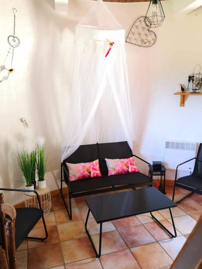 Hotel O Fil De L'O Marseillette Eksteriør bilde