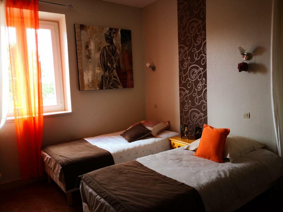 Hotel O Fil De L'O Marseillette Eksteriør bilde